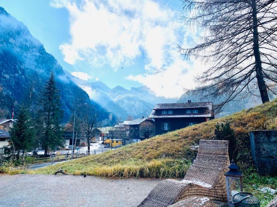 Cozy Apartment In Vintage House In Kandersteg Luaran gambar