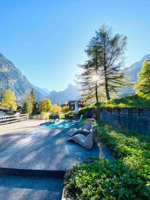 Cozy Apartment In Vintage House In Kandersteg Luaran gambar