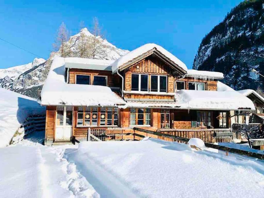 Cozy Apartment In Vintage House In Kandersteg Luaran gambar