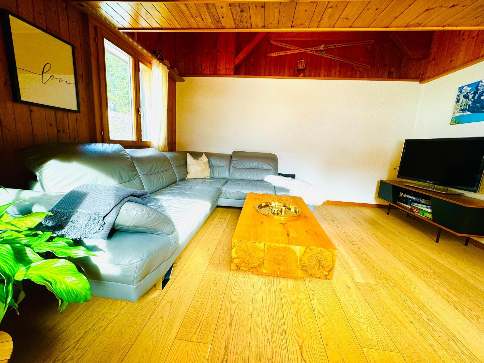 Cozy Apartment In Vintage House In Kandersteg Luaran gambar